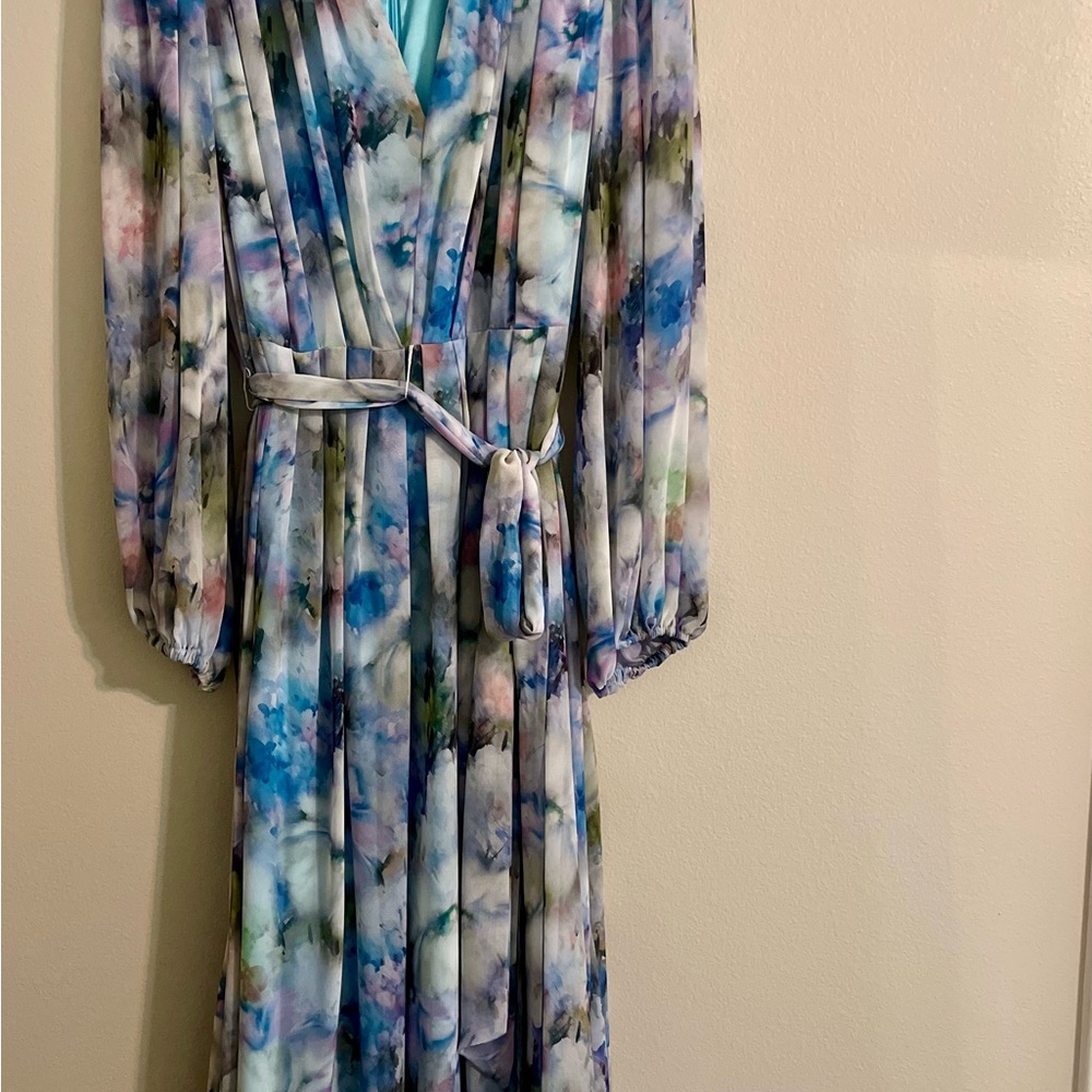 Alex Marie Midi Blue mist size 14 women’s dress. Floral chiffon, balloon sleeves